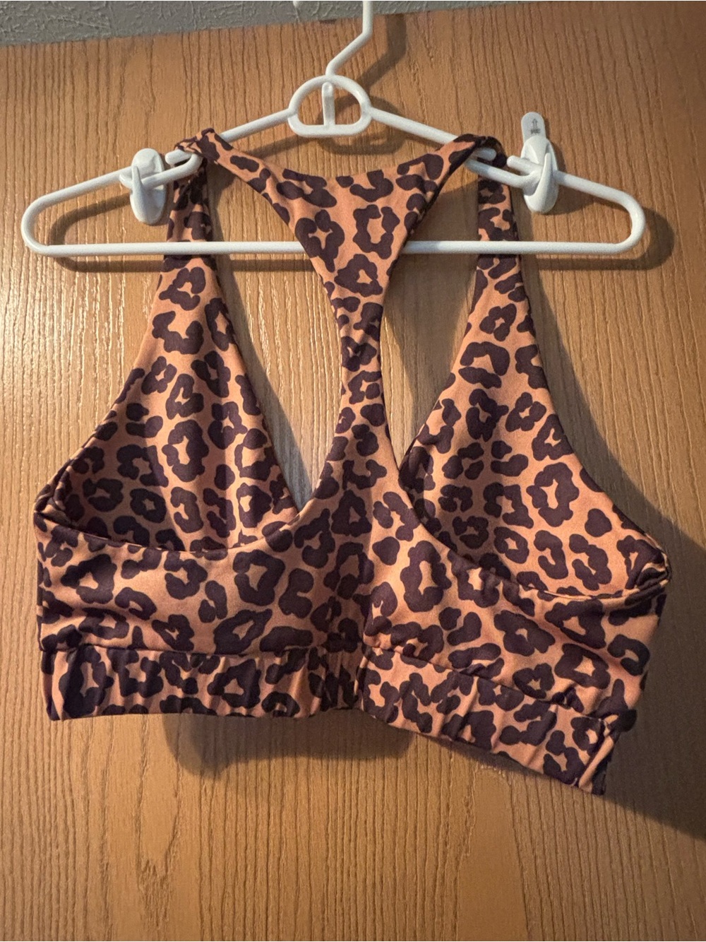 Beach Riot Leopard High-Waist Piper Legging and Twist Top Set - Picture 8 of 10